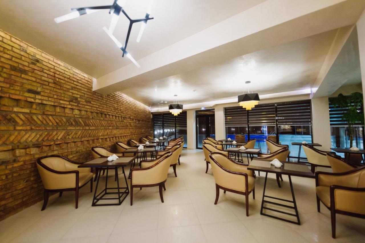Barhat Resort Taras Exterior foto